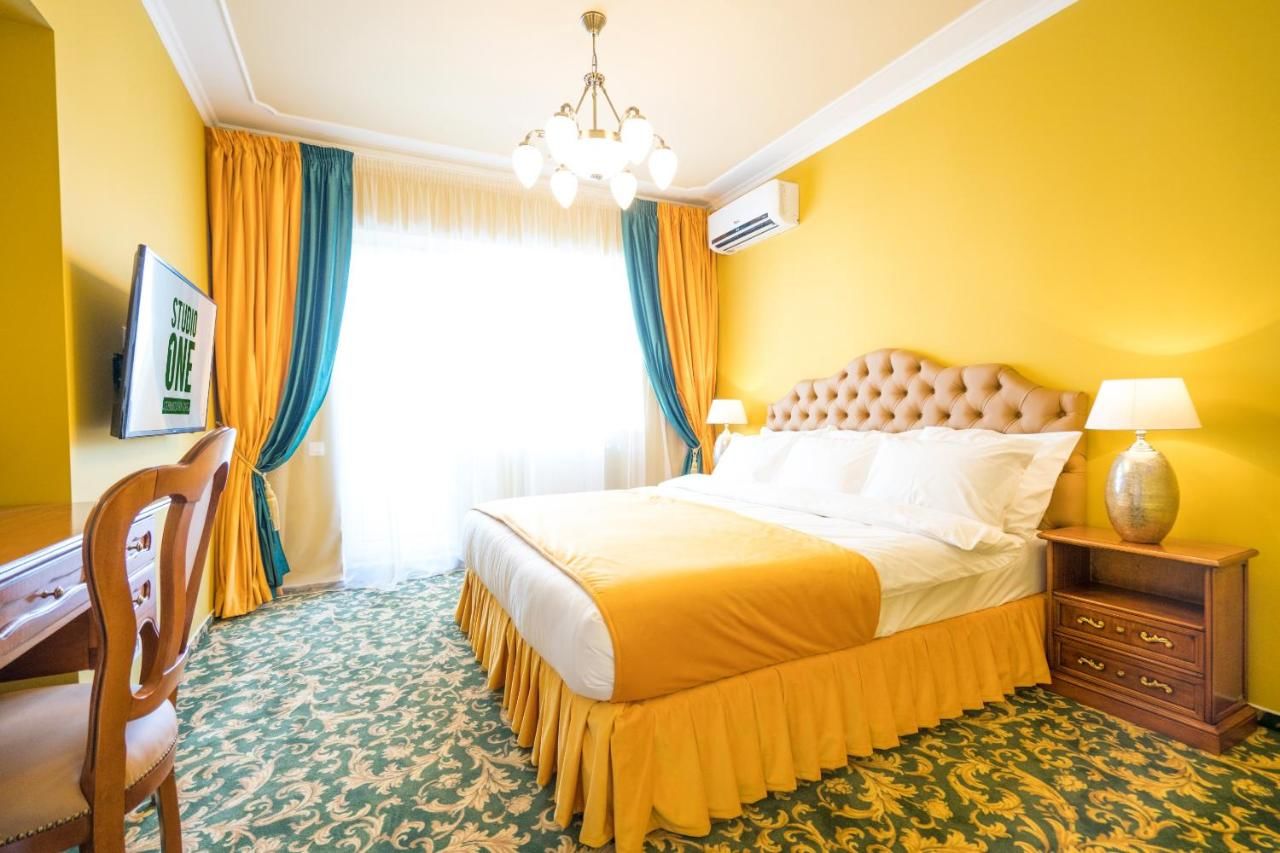 Отель Studio One Accommodation Suites Бухарест-40