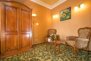 Отель Studio One Accommodation Suites Бухарест Полулюкс с кроватью размера «king-size» или 2 отдельными кроватями-4